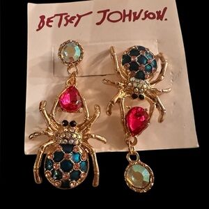 Betsy Johnson Spider Crystal‎ Mismatch Earrings
